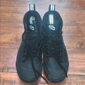VANS MTE 2.0 SNEAKERS **COMES WITH BOX